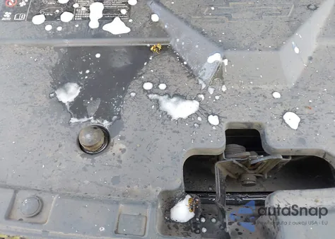 2014 Chevrolet Silverado K1500 z USA, uszkodzony, nr VIN 1GCNKPEH0EZ349511